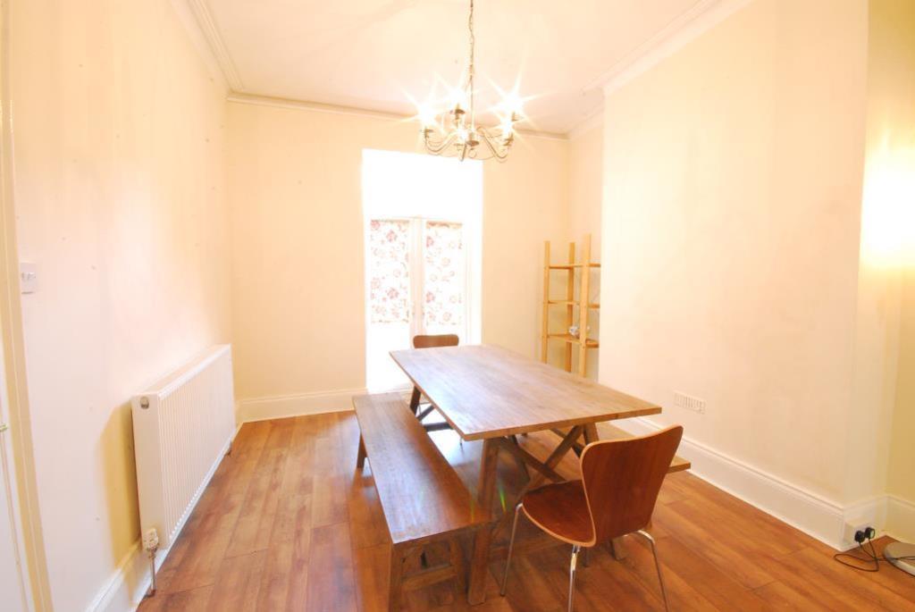 18 sunbury ave 04