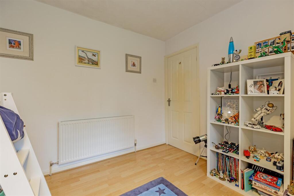 Bedroom 3-1.jpg