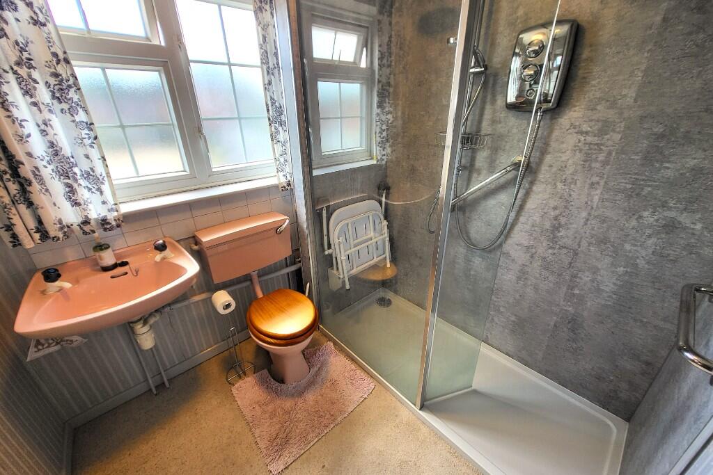 Bath/ Shower Rm