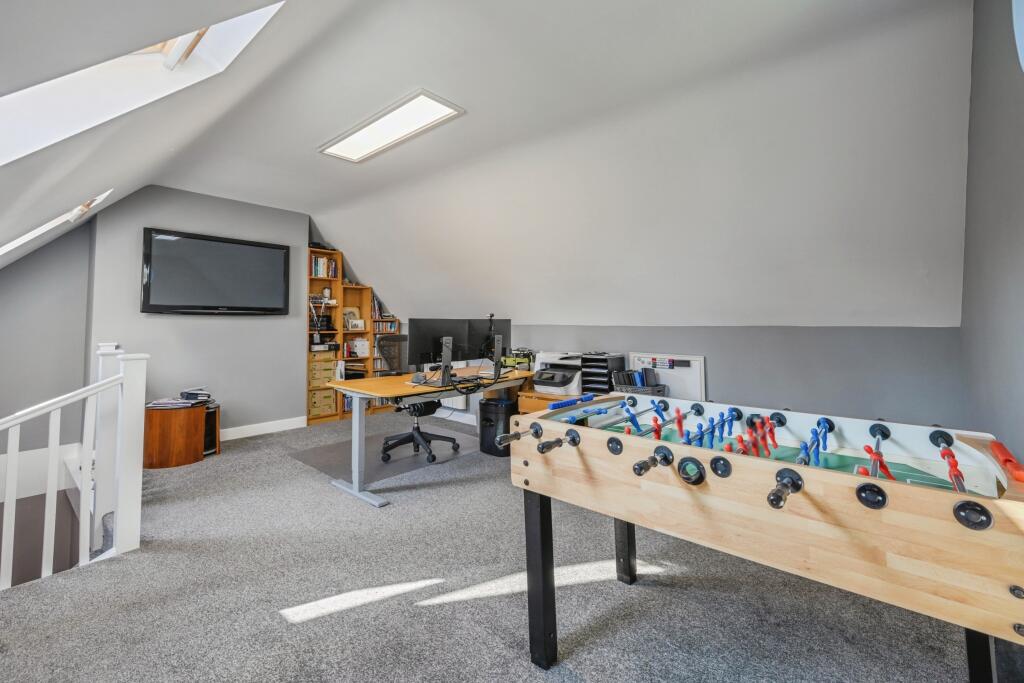 Loft Room / Office