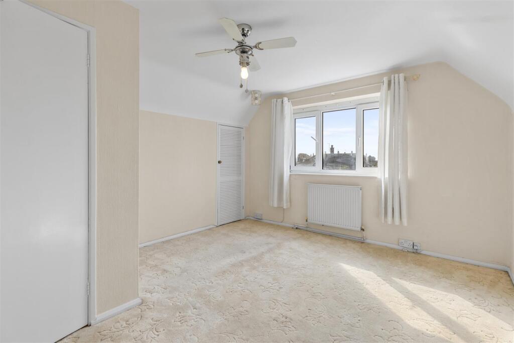 bedroom one.jpg