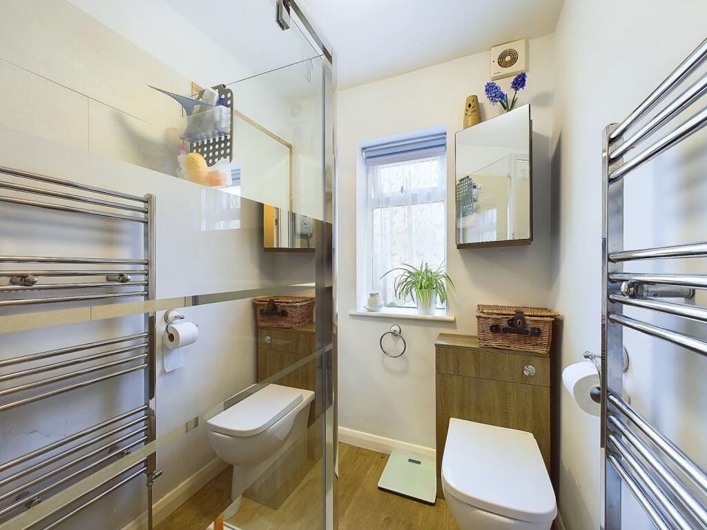 CAM01543G0-PR0035-STILL016