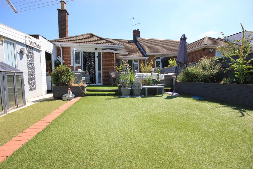 garden 1.JPG