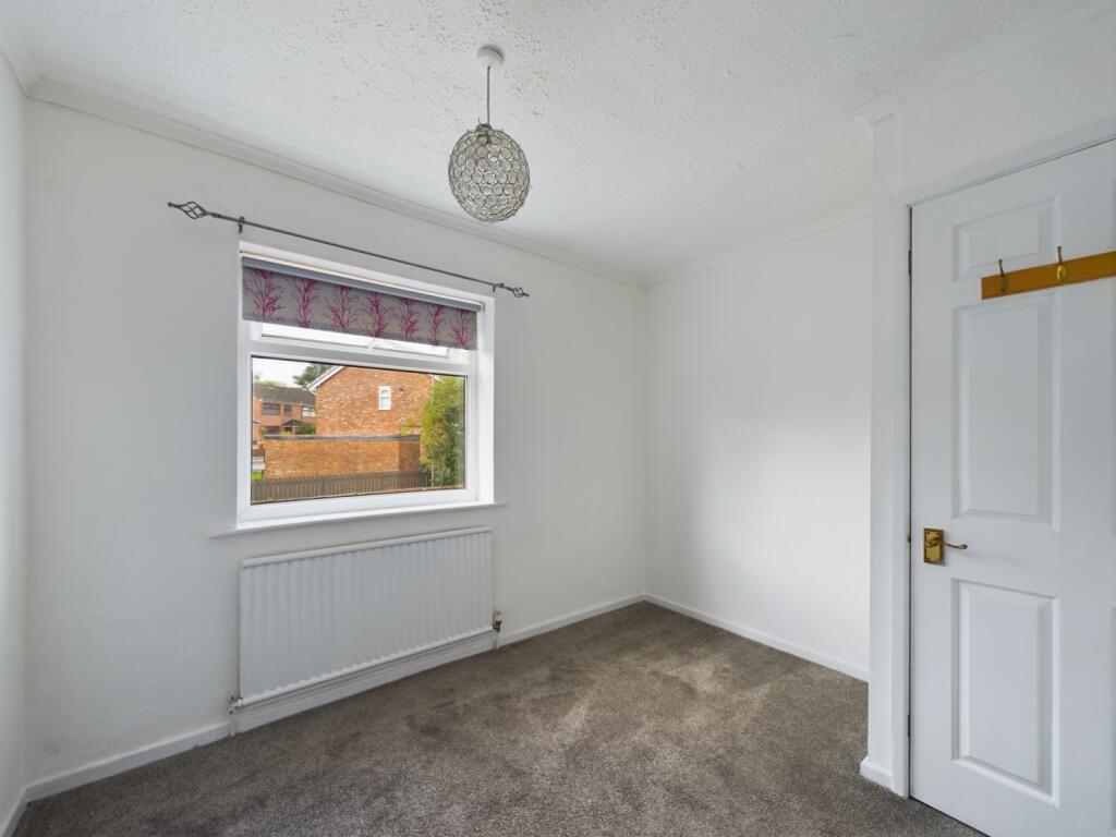 CAM01440G0-PR0066-STILL009