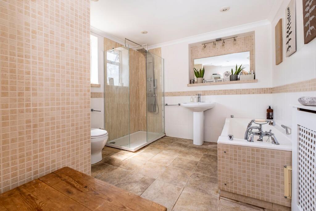 Ground Floor Bathroom