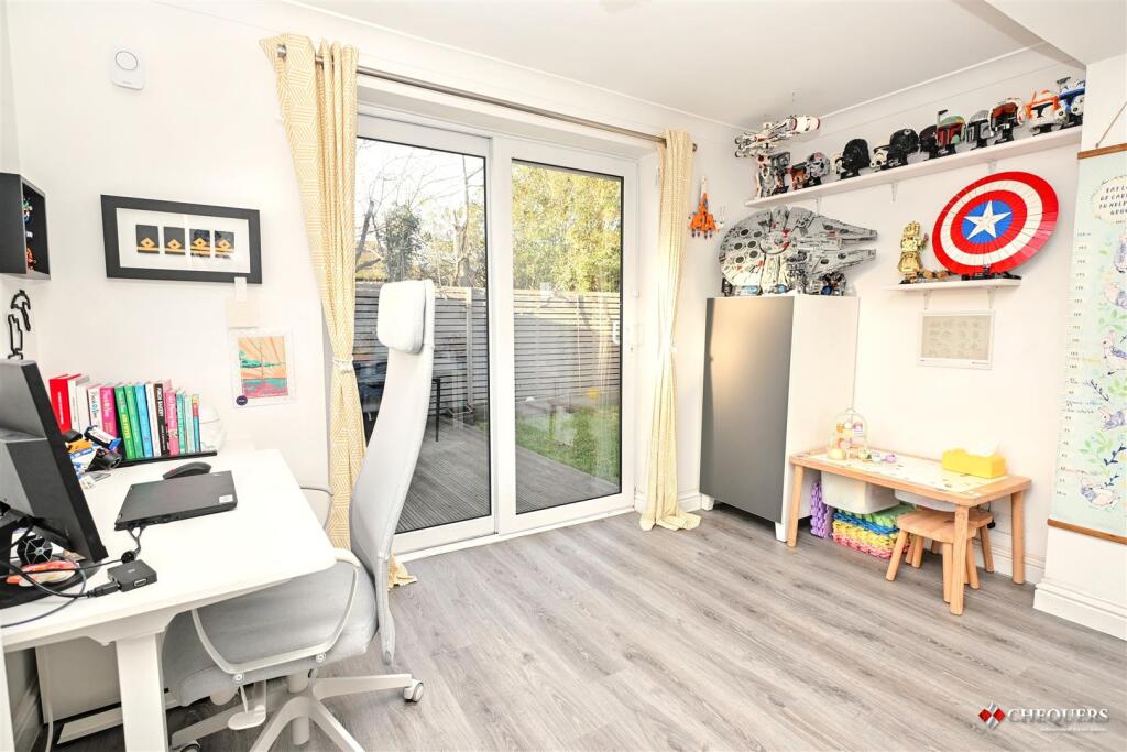 Dining / Family room