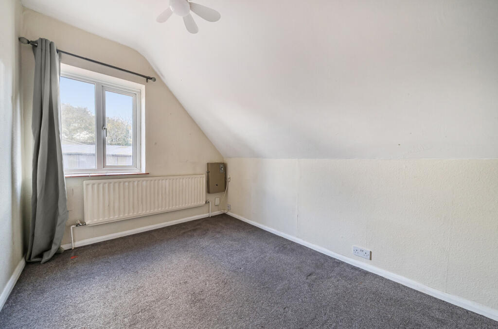 1376245-7-690df30...