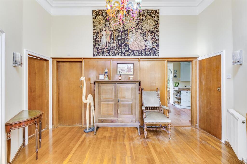 Souberie Avenue 38-27.jpg