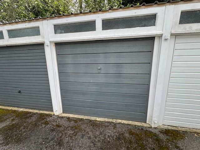 garage.jpg