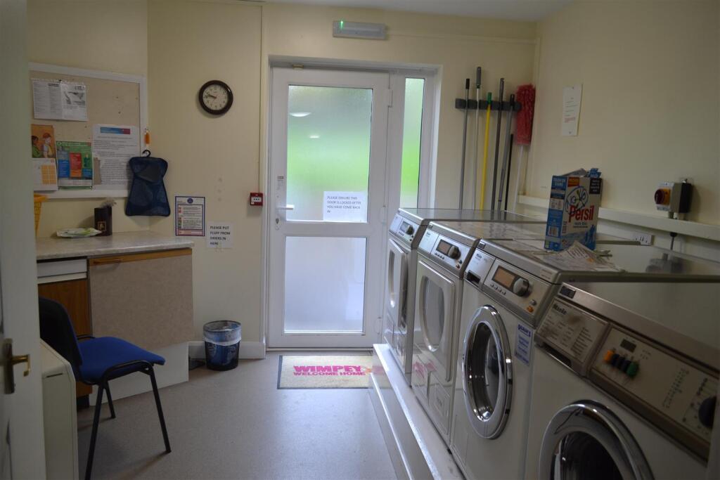 Residents Laundry