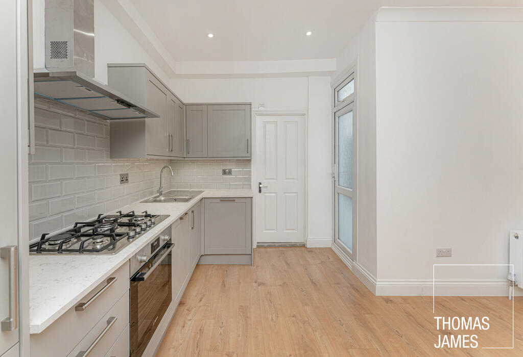 Marlborough Road, integrated appliances