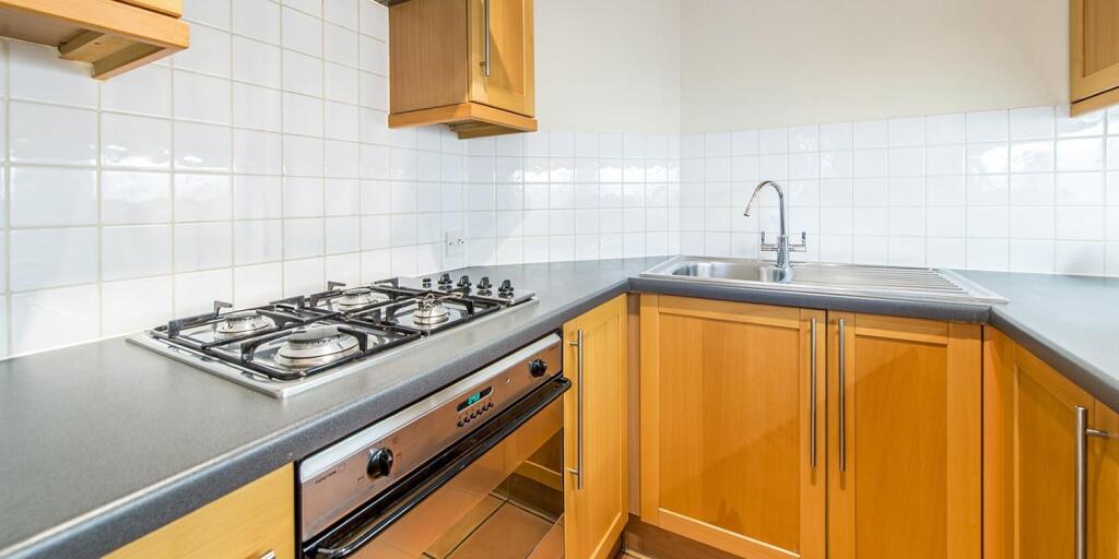 thumb_329_apartmentImages_wide.jpeg