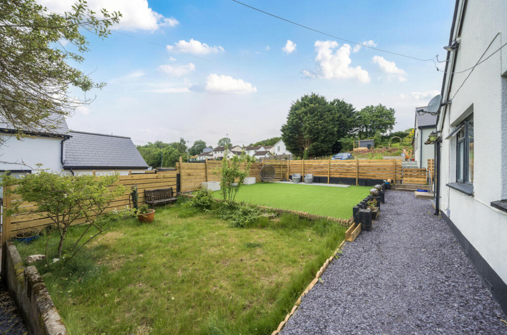 1297916-10-6836e8...