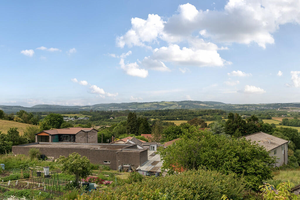 1302893-16-683f2e...