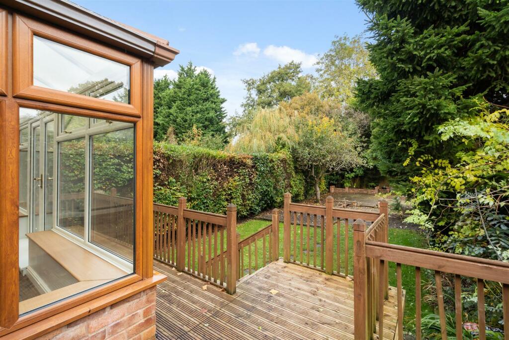 82 Burman Road, Shirley, B90 2BQ DMS3006_18.jpg
