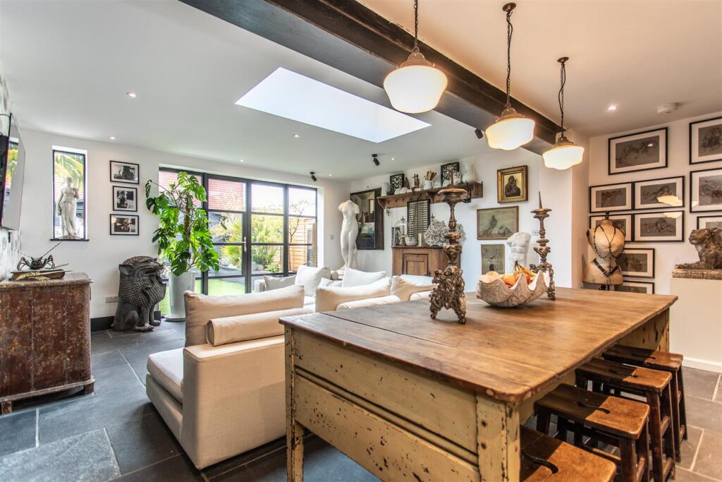 17 Fitzgerald Road43.jpg