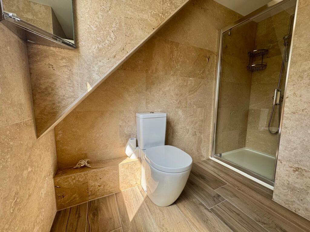 Upstairs Bathroom