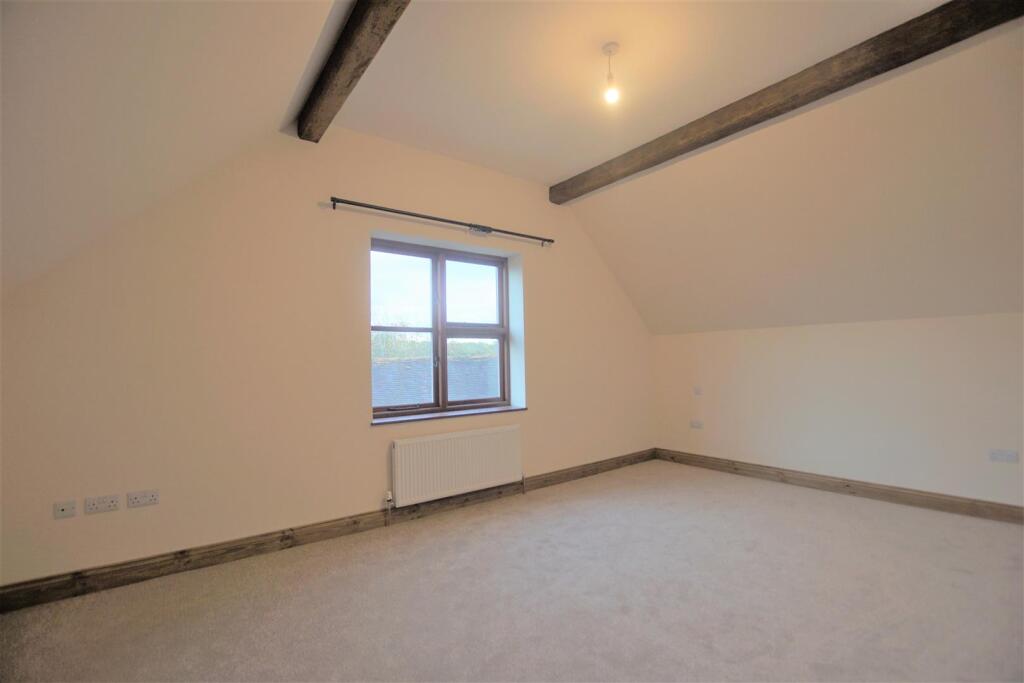 The Barn Bedroom 2