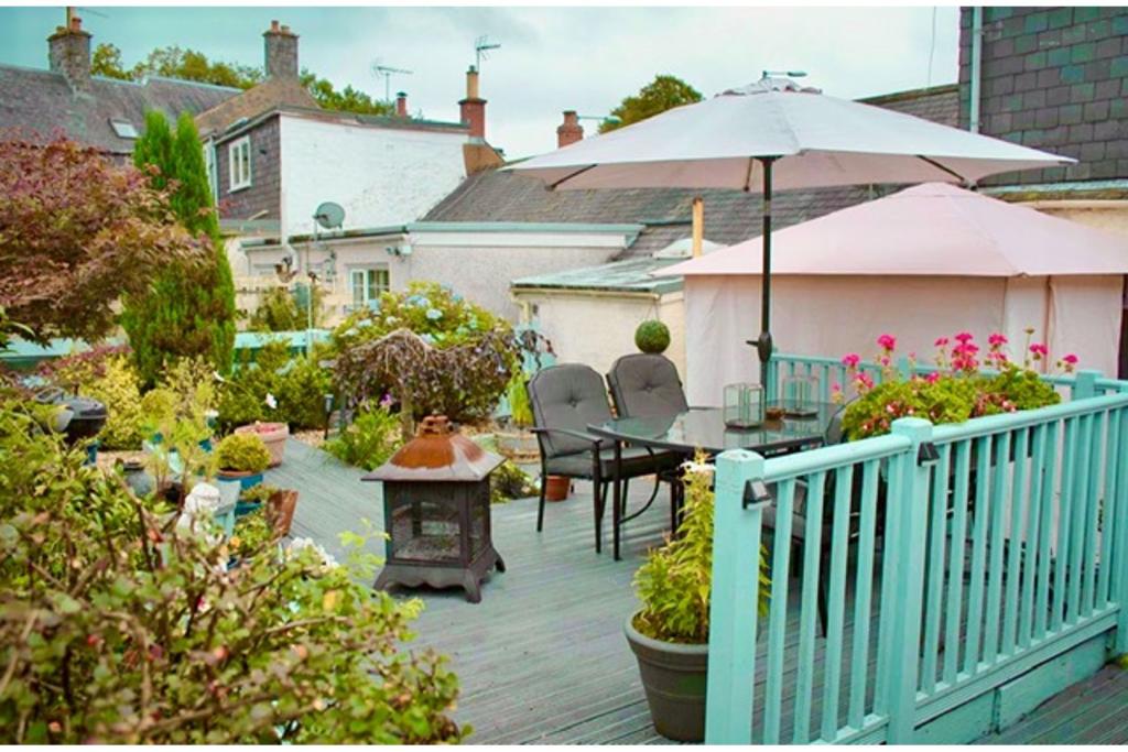 Decking