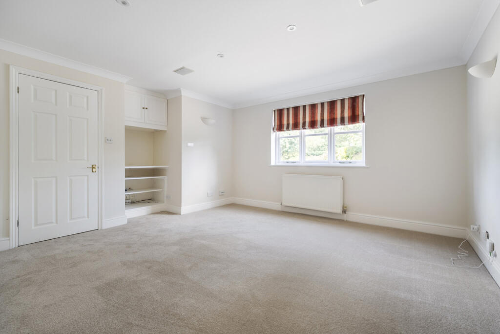 1314832-20-686bad...