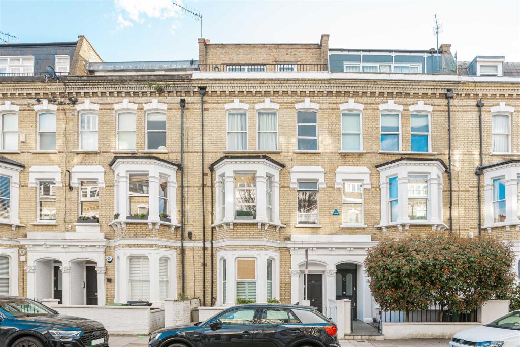 Radipole Road 50 Flat 2 Low-9.jpg