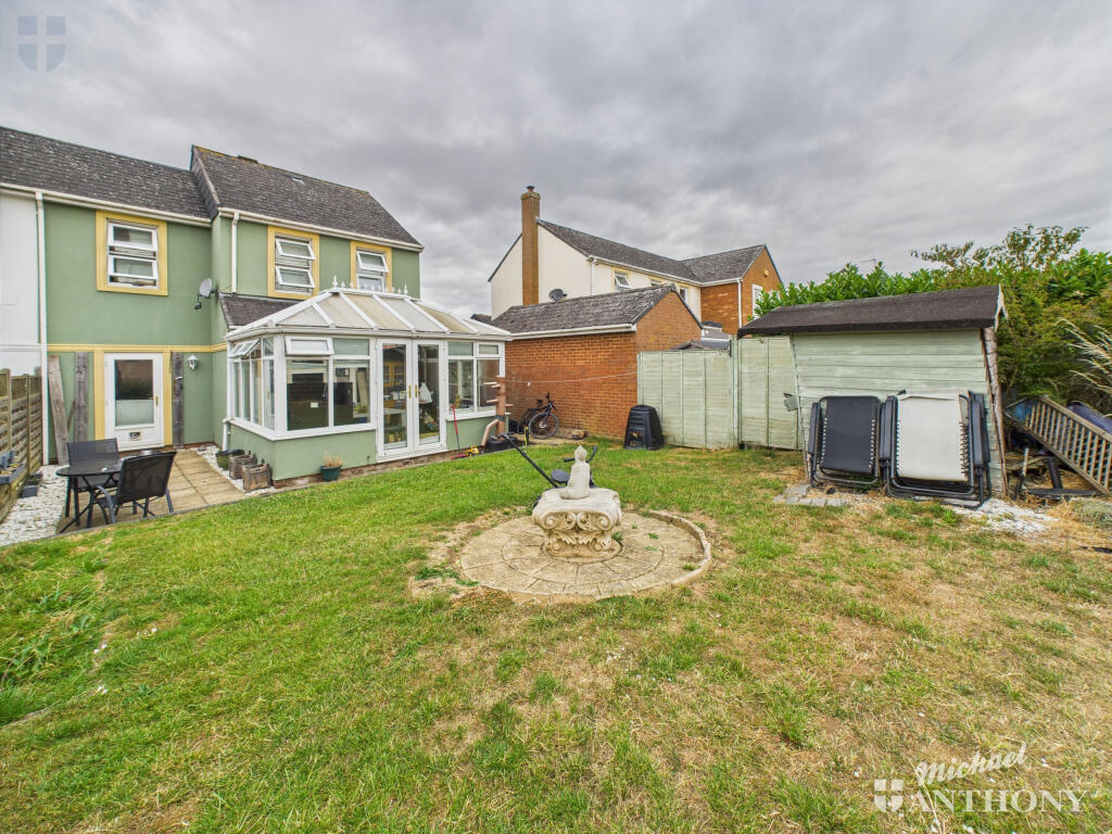 CAM03218G0-PR0718-STILL015