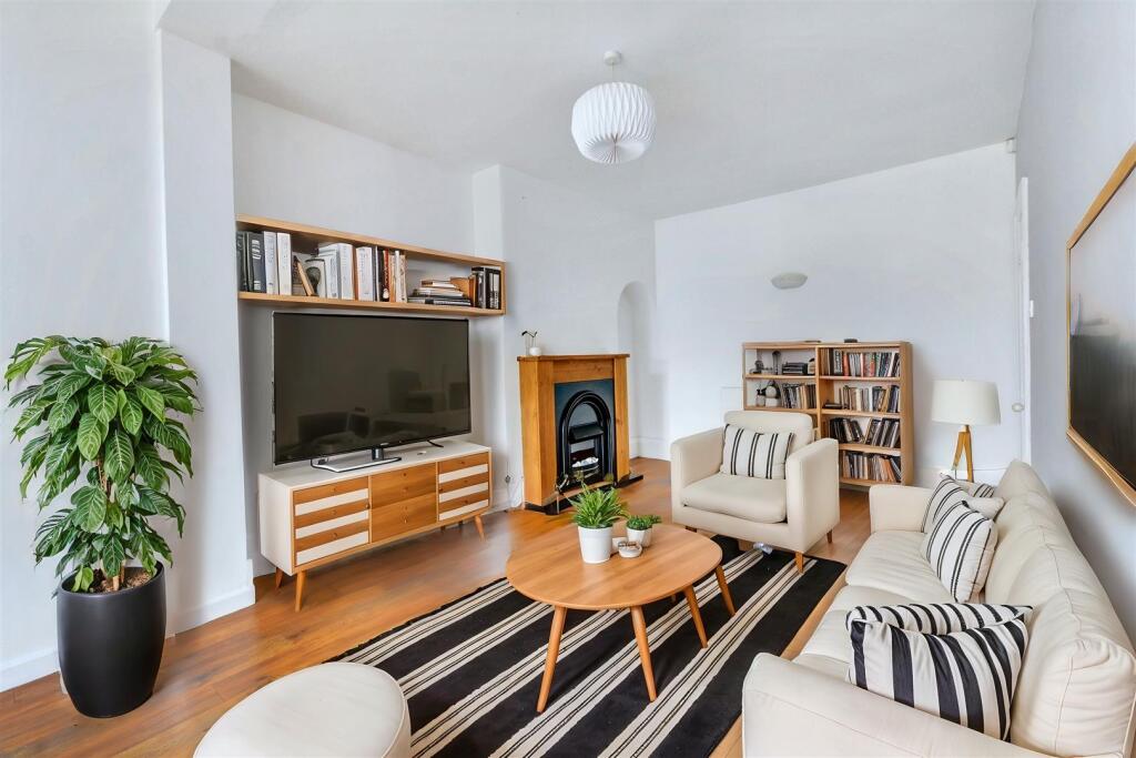 Kitchen- Virtual Furninshing.jpeg