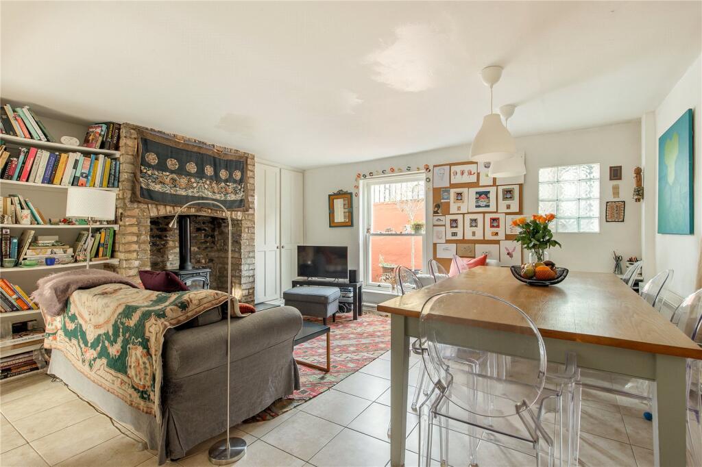 Dining/Family Room