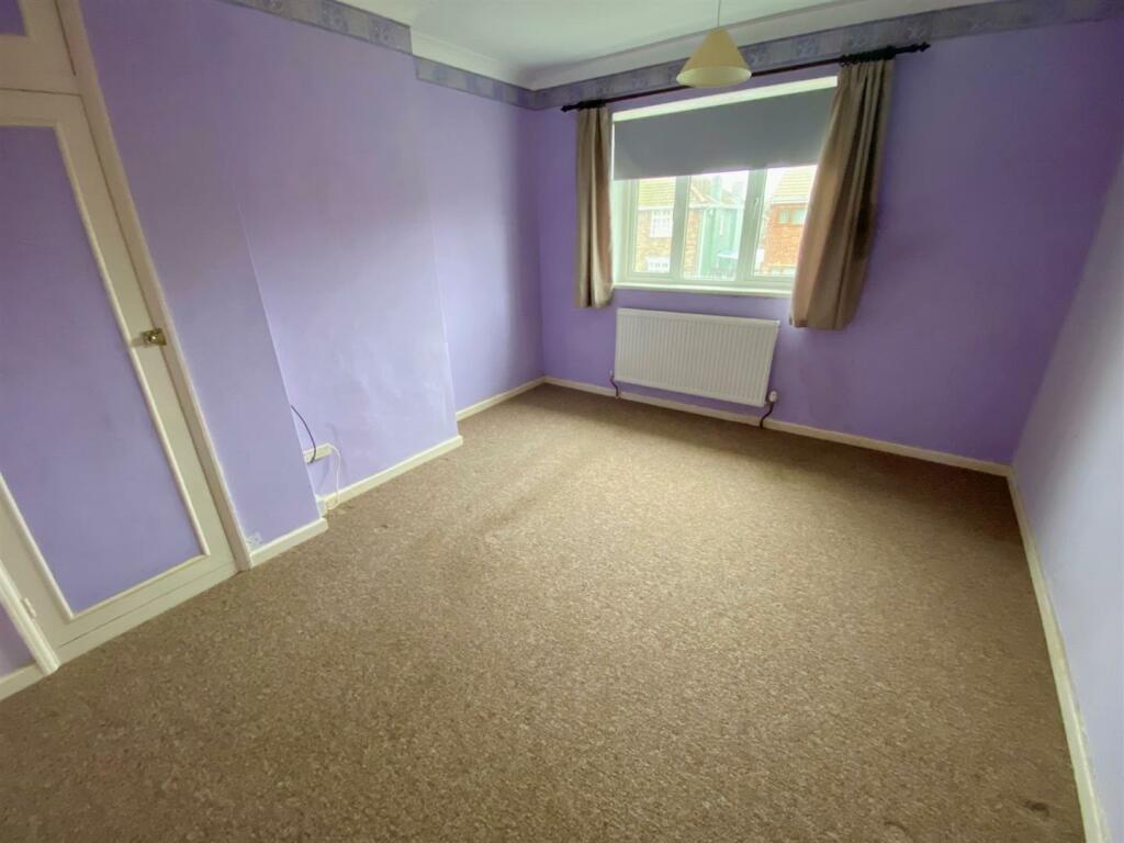 BED 1.jpg