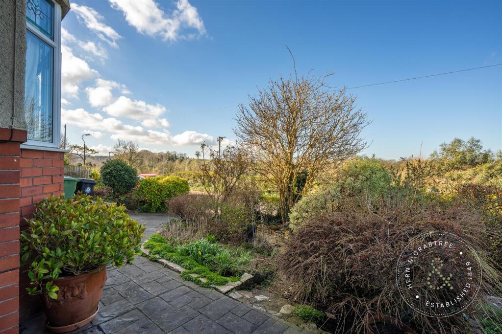 Horse Shoe Dr, Bristol, Hern Crabtree (31).jpg