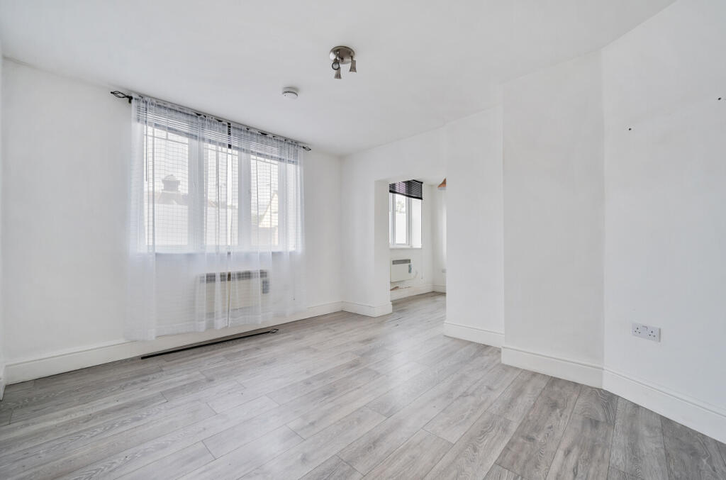 1324842-3-68766c8...