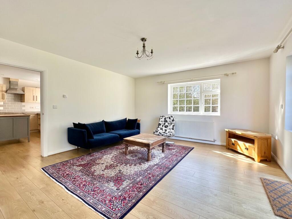 ANNEXE LIVING ROOM