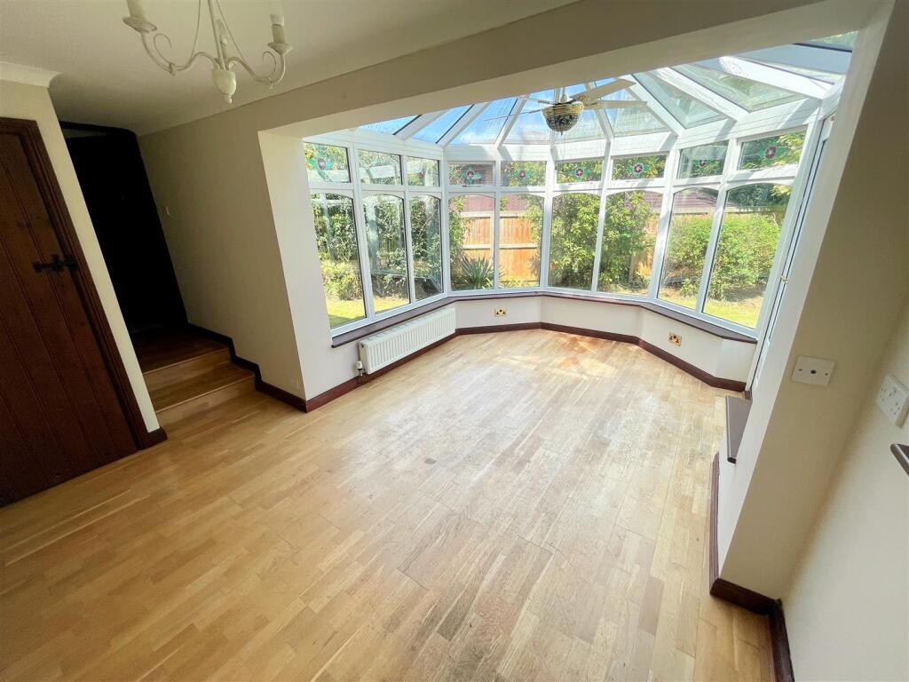Conservatory 1.jpg