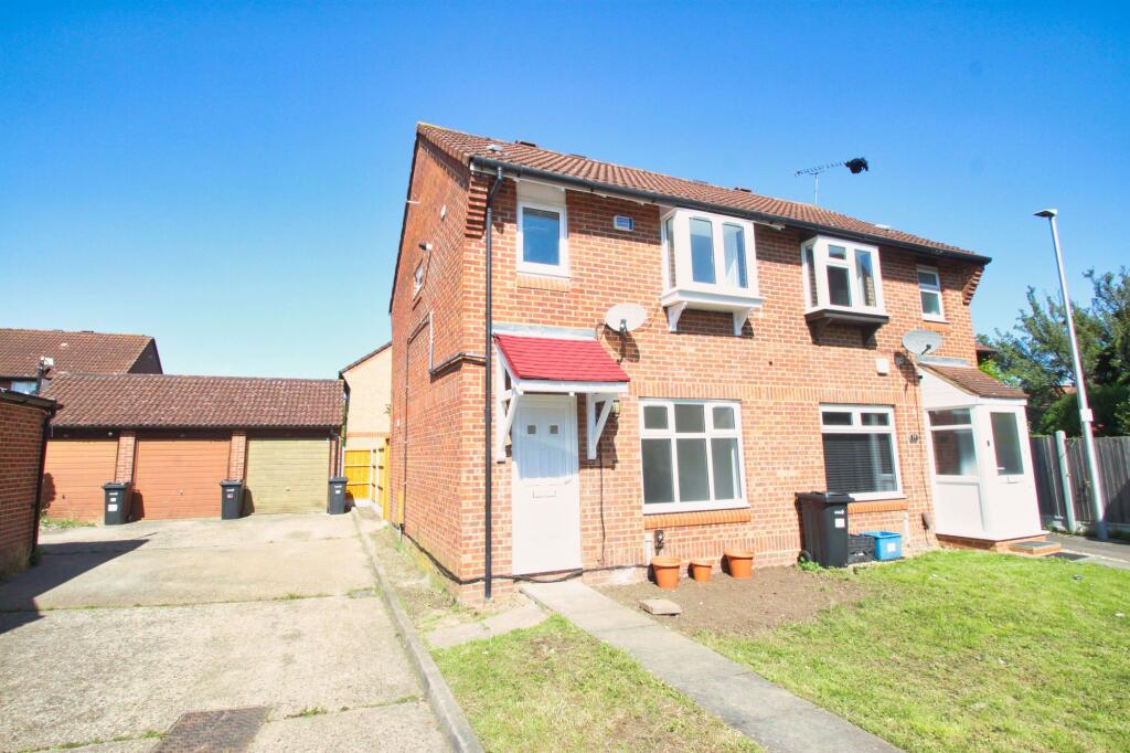 Hookstone Way, Woodford Green, IG8