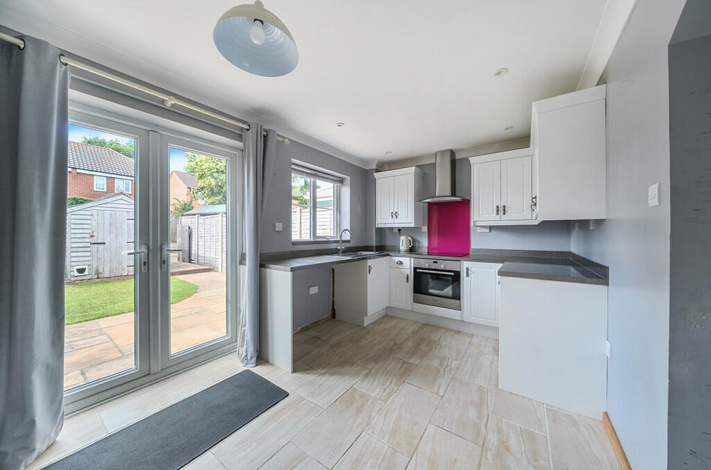 1347689-10-68b6a6...