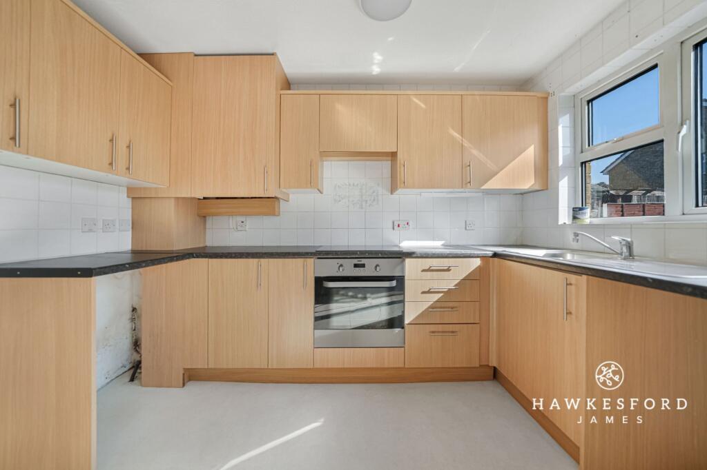 Hambrook Walk, Sittingbourne - Kitchen
