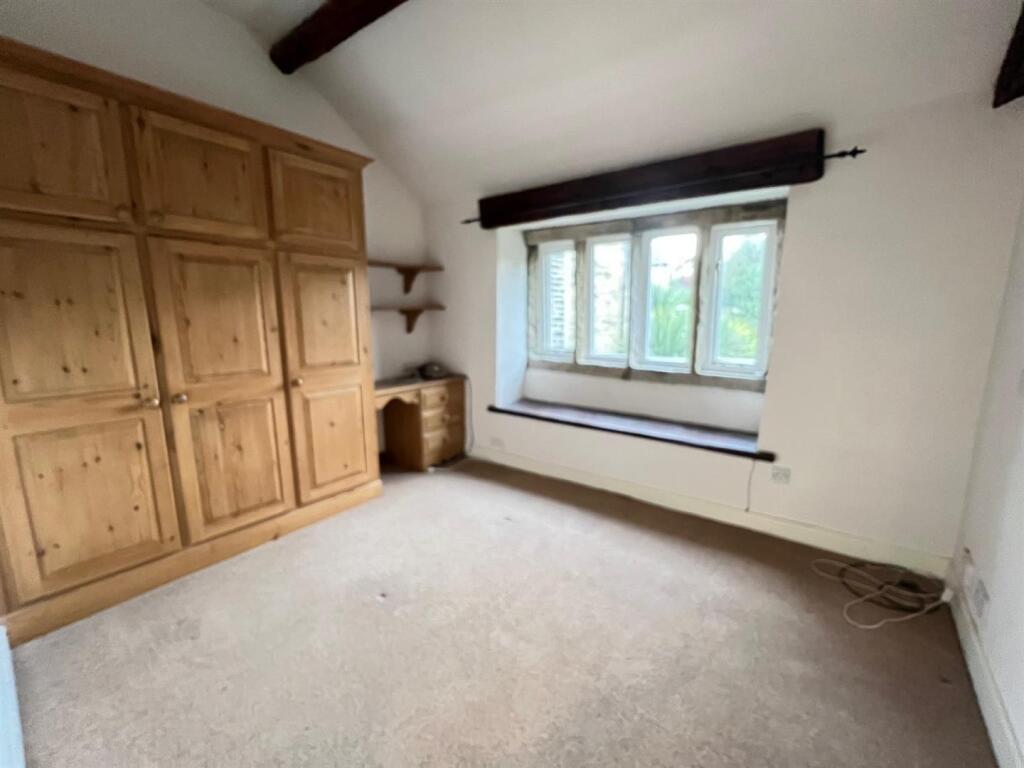 48 Wakefield Rd 4th Bedroom.jpg
