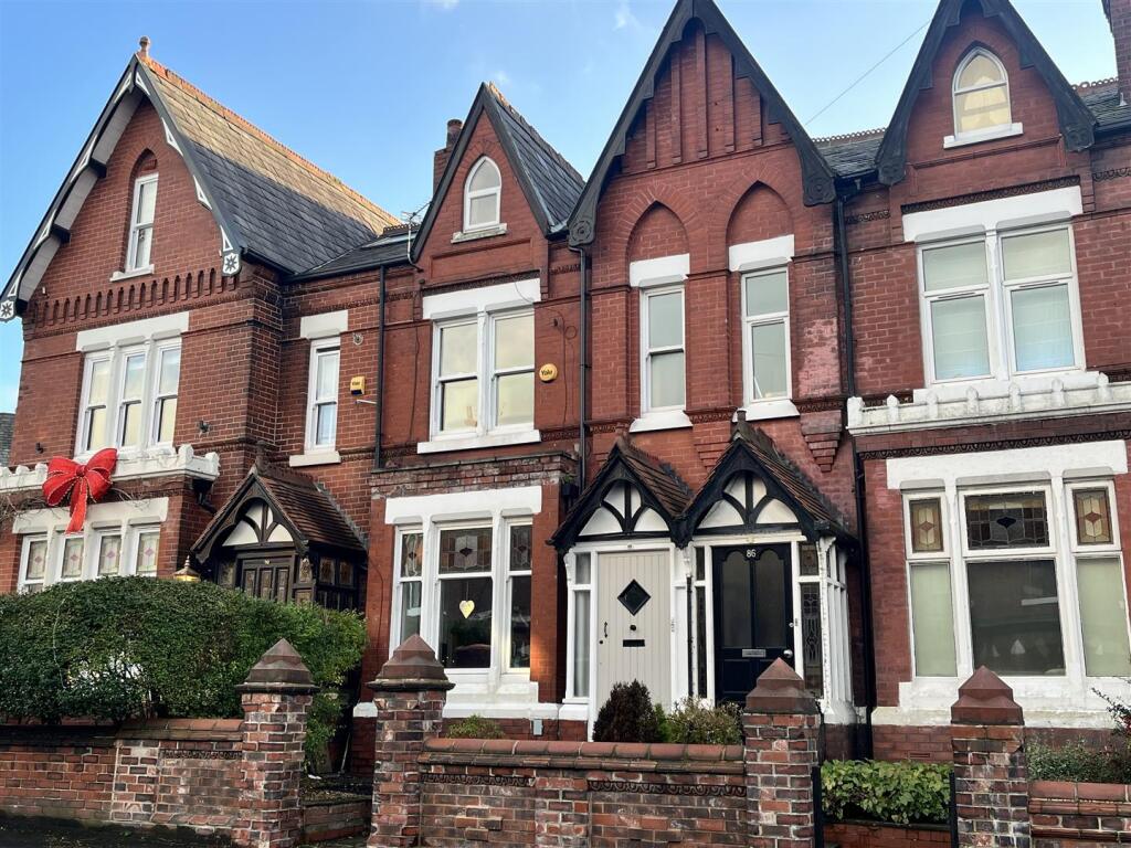 Outside &amp; Gardens