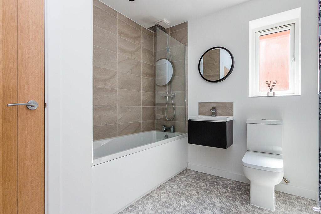 Family bathroom