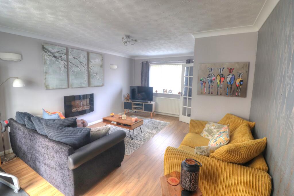 Lounge 2