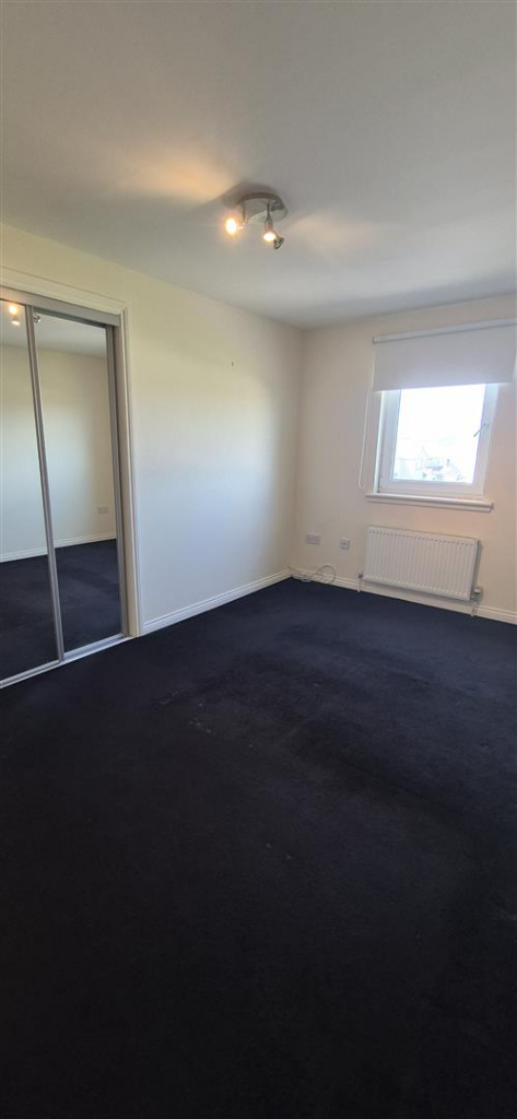 76 Mariners View Bedroom2.png