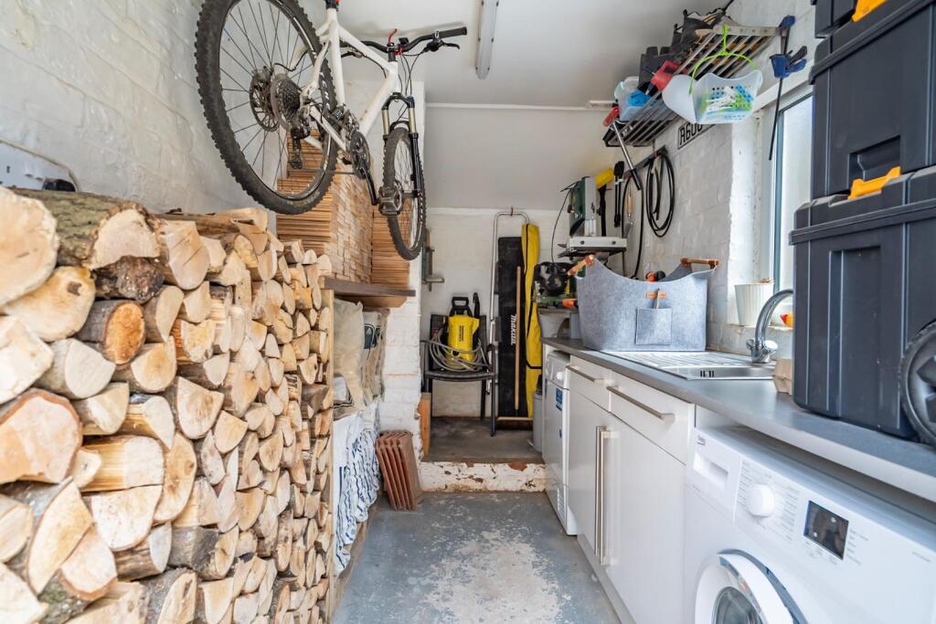 Outbuilding