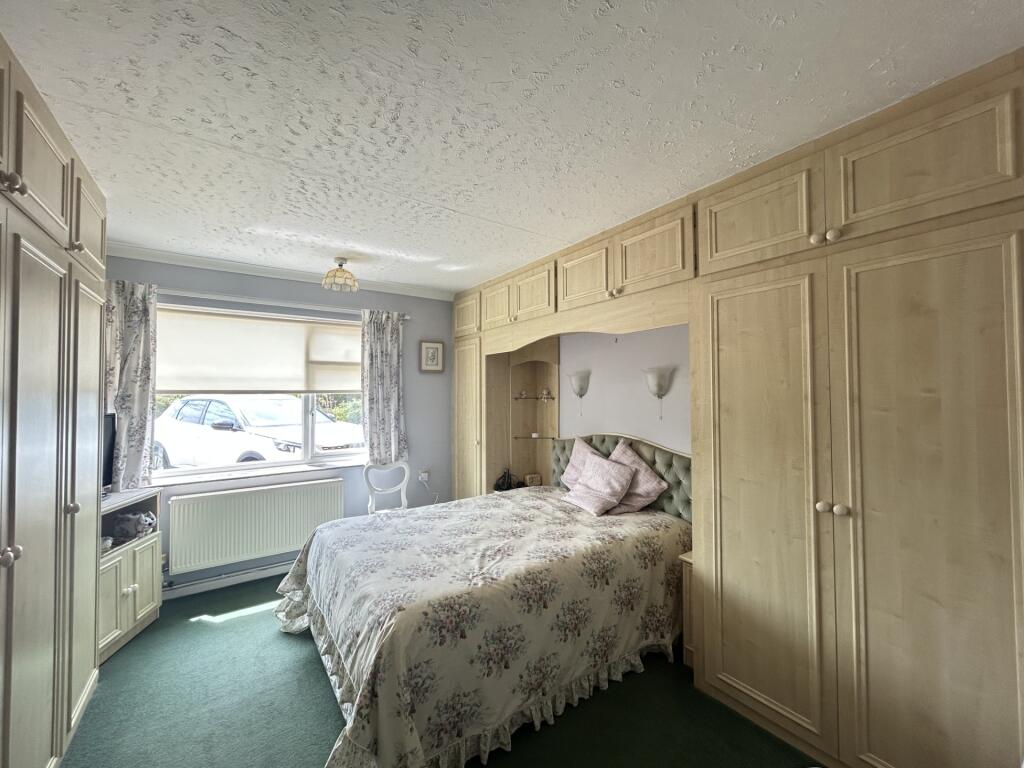 Bed 1