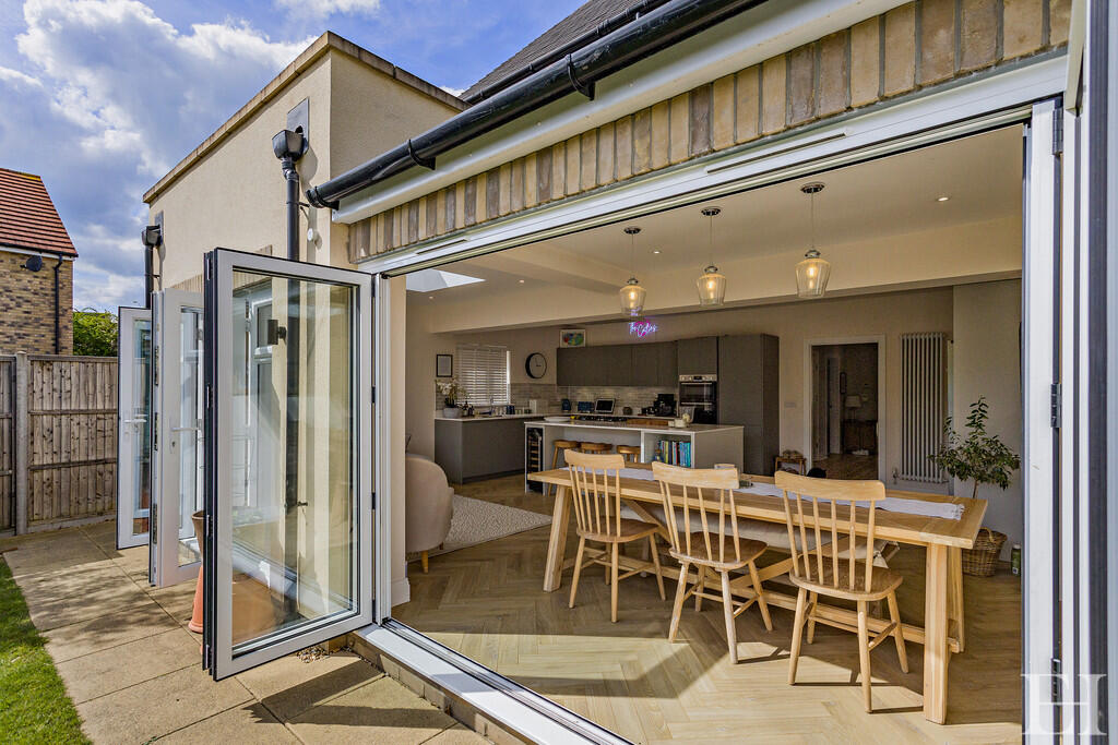 8645027-exteriorW...