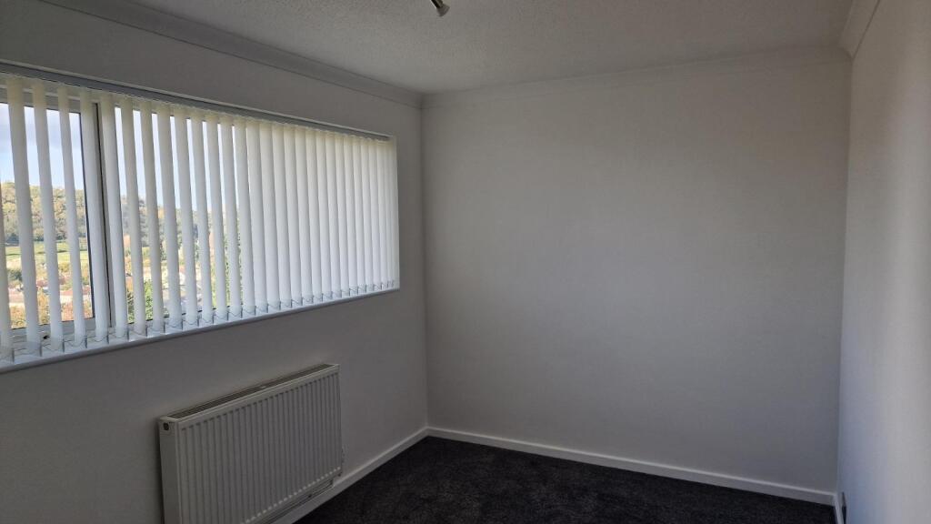 WhatsApp Image 2025-10-20 at 11.07.30_bc142b4d.jpg