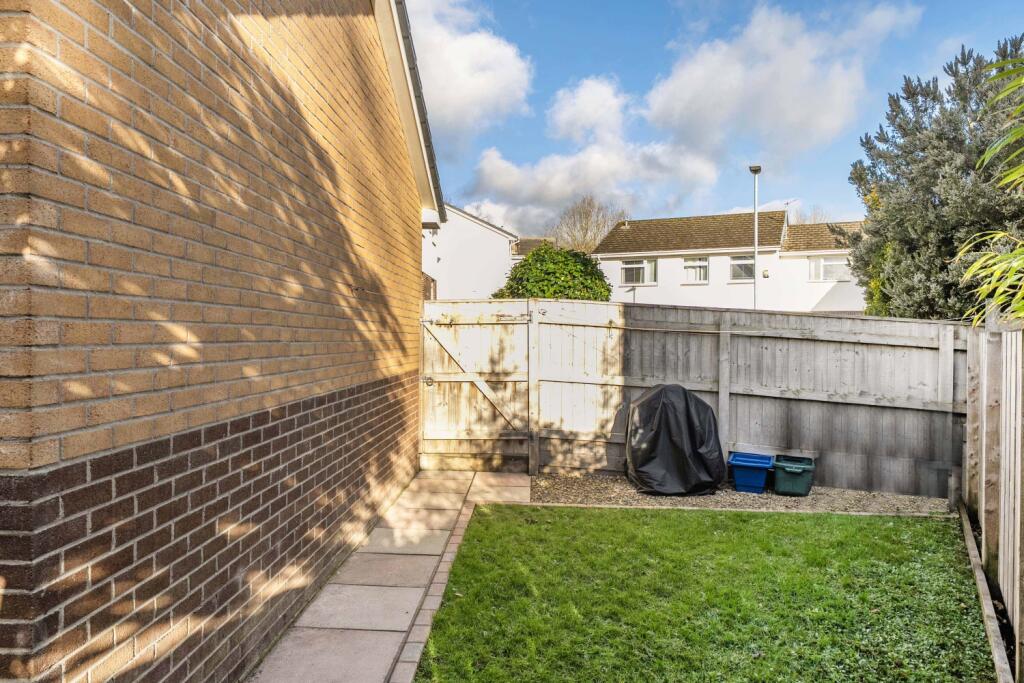 1395480-15-695bced0931c1