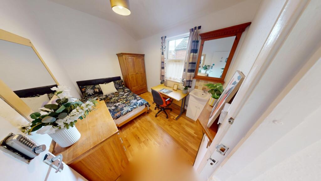 122-Portland-Road-10102025_162421