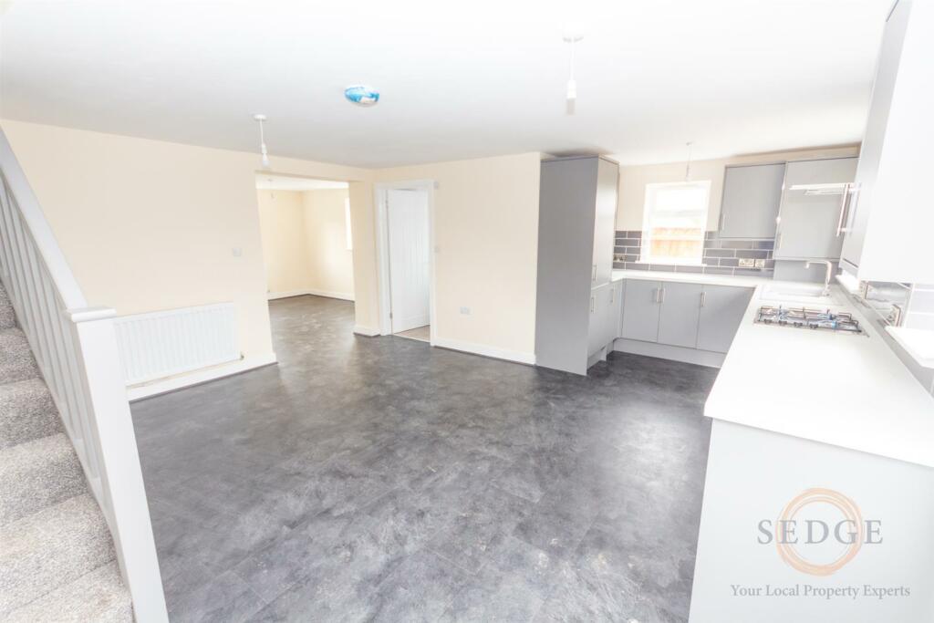 87 spalding common-14.jpg