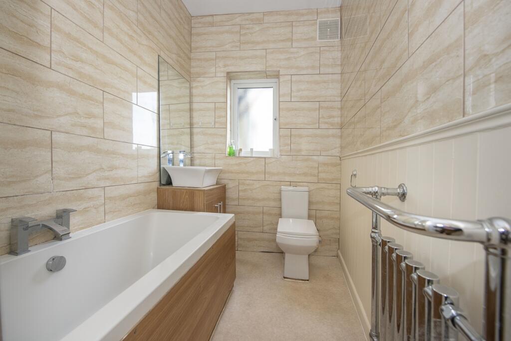 4-86-hampton-road...