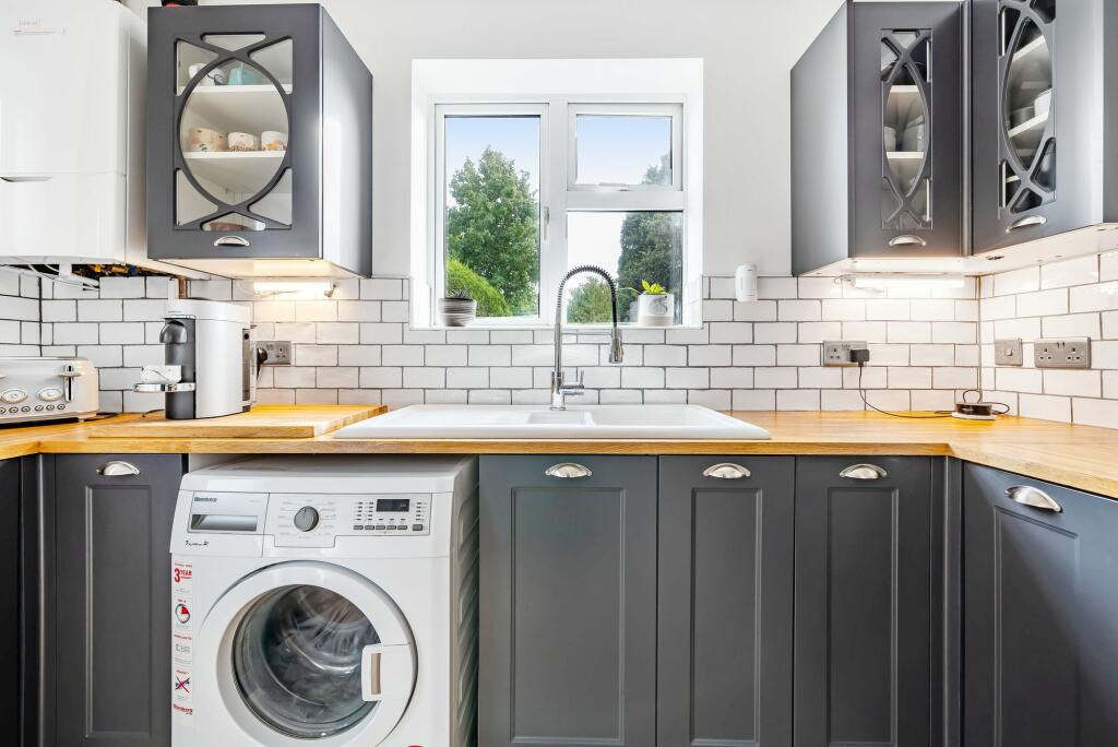 Kitchen (3)